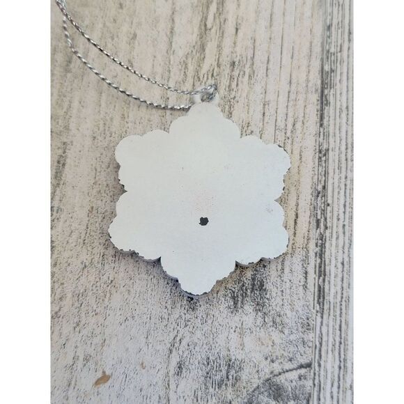 Mini pink snowflake wooden ornament Xmas decor - Picture 4 of 5